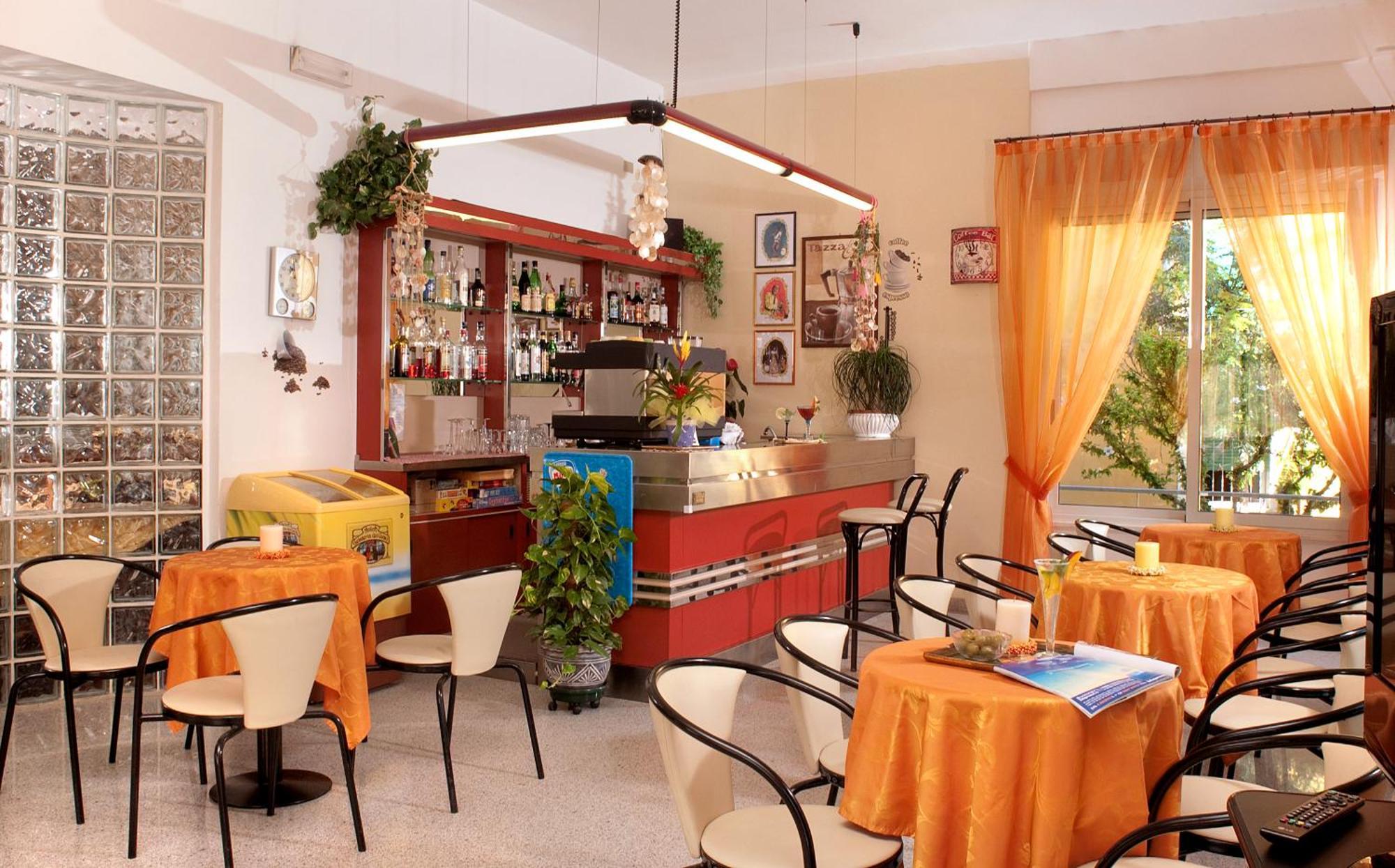 Hotel Olimpia Bellaria-Igea Marina Bagian luar foto