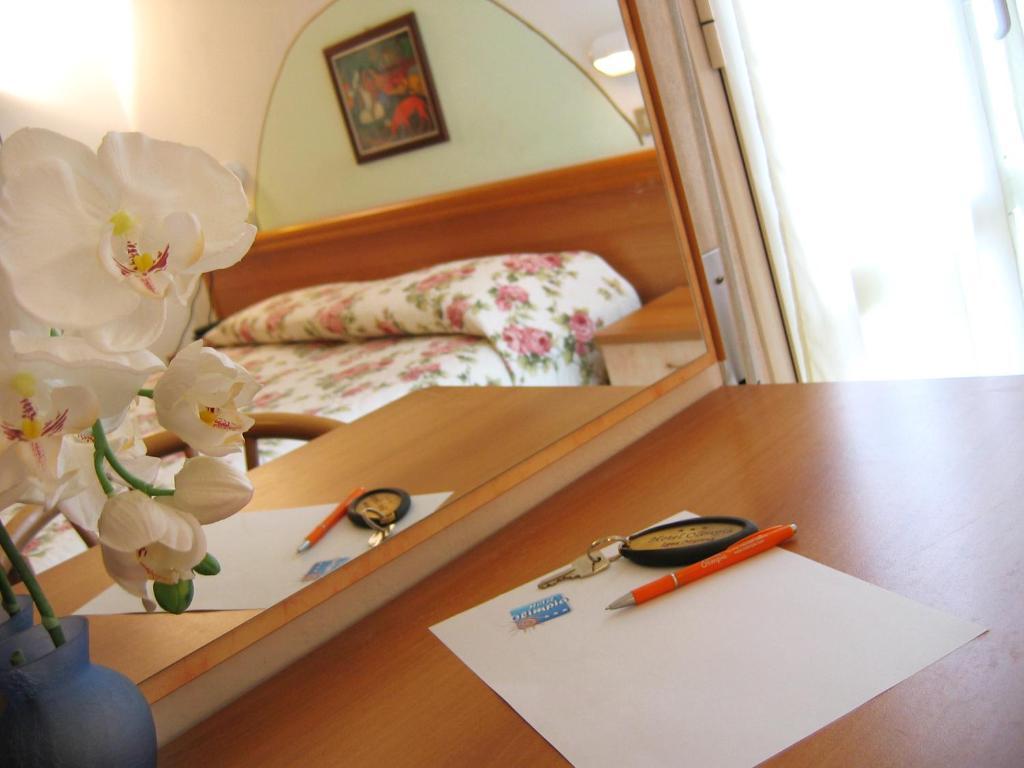 Hotel Olimpia Bellaria-Igea Marina Ruang foto
