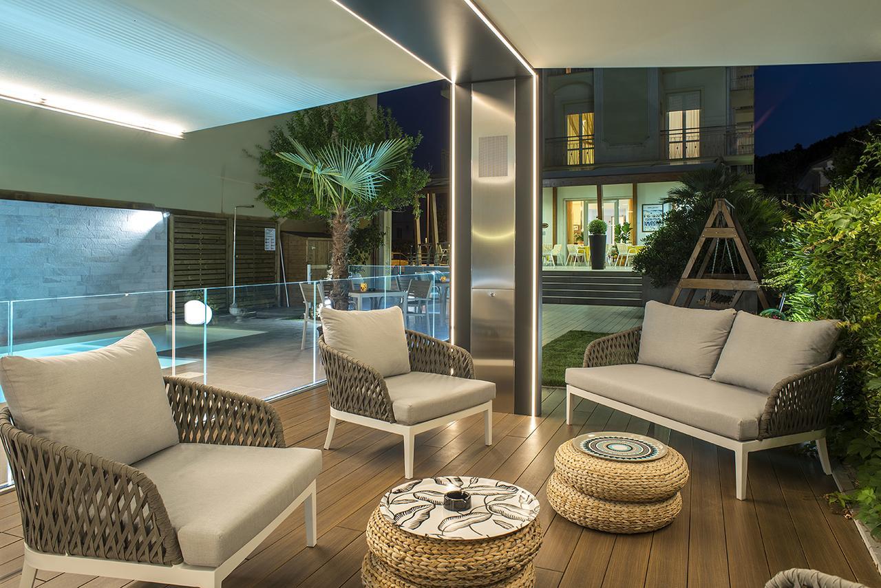 Hotel Olimpia Bellaria-Igea Marina Bagian luar foto