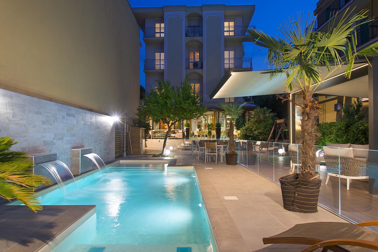 Hotel Olimpia Bellaria-Igea Marina Bagian luar foto